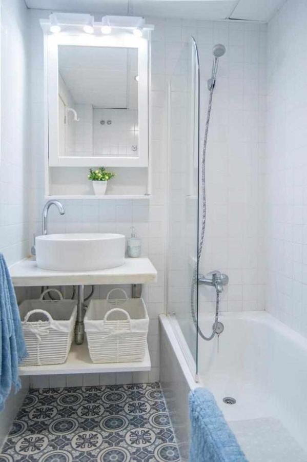 Charming Apartment With Pool And Garage セビリア エクステリア 写真
