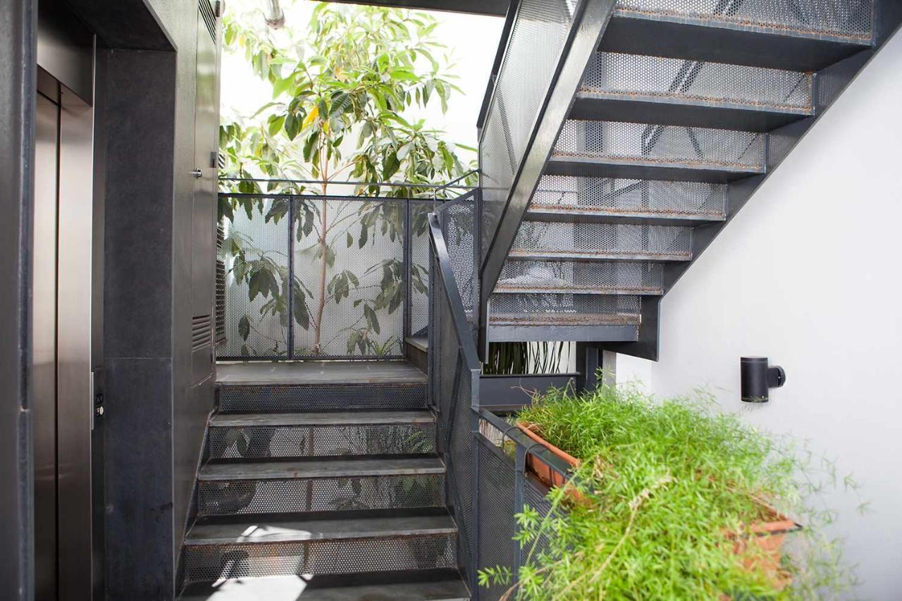Charming Apartment With Pool And Garage セビリア エクステリア 写真